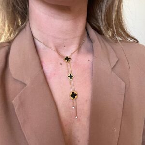 COLLAR TREBOL DORADO NEGRO