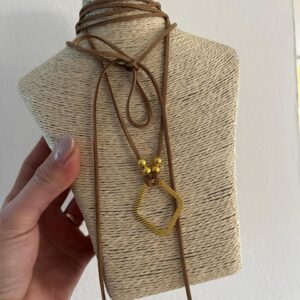 CHOKER